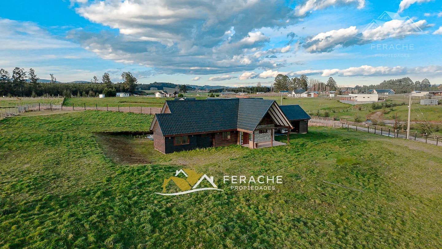 Casa nueva de 236 m² en Lomas del Mirador, con 5.100 m² de terreno y excelente estándar constructivo, La Unión